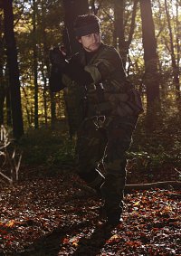 Cosplay-Cover: Naked Snake [Metal Gear Solid 3]