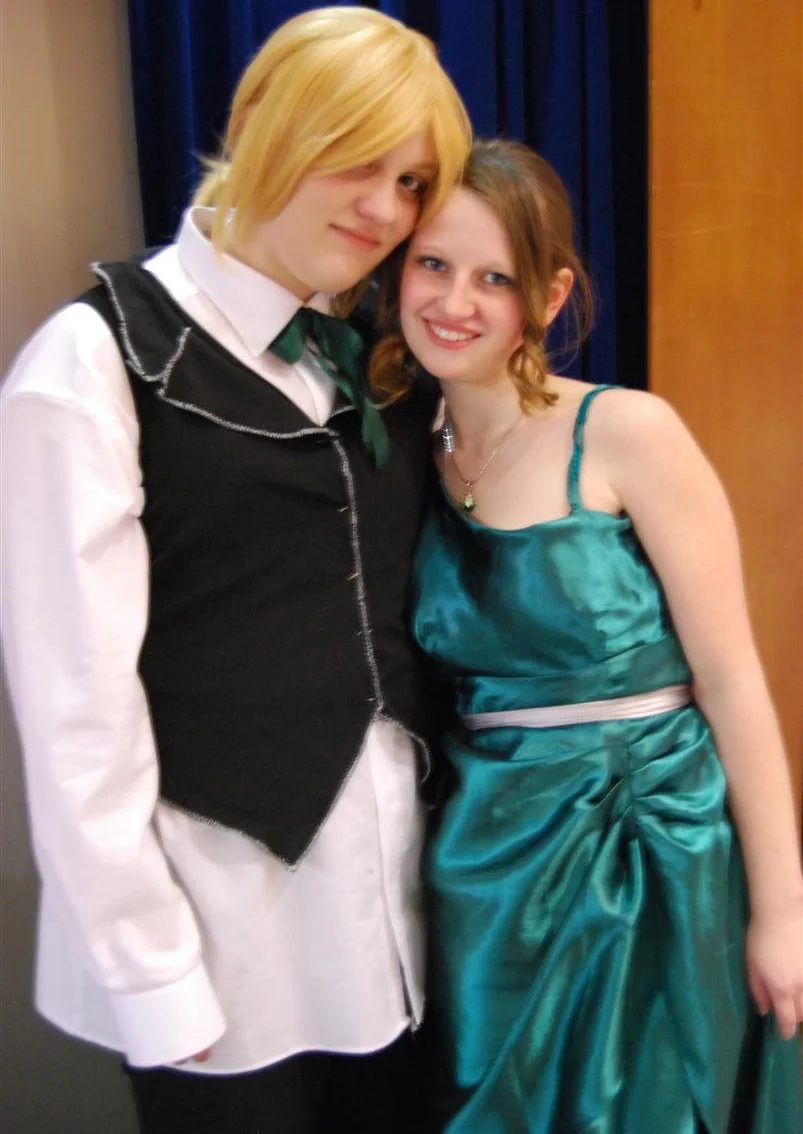Cosplay-Cover: Elisabeth Swenson (HLE) Balloutfit