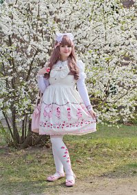 Cosplay-Cover: Sweet Strawberry Bunny