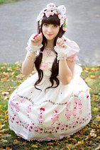 Cosplay-Cover: Miss Cute Strawberry Bunny