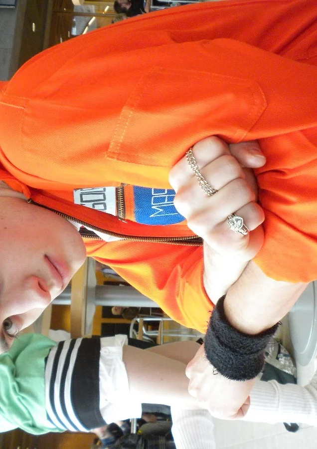Cosplay-Cover: Yamamoto Takeshi (orange-overallversion)