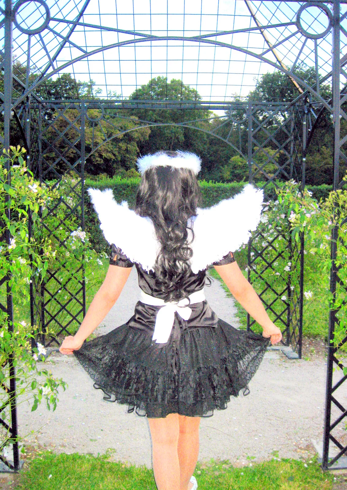 Cosplay-Cover: Mitsuki Kouyama Angel