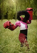 Cosplay-Cover: Garnet