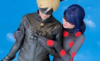 Cosplay-Cover: akumatisierte Ladybug