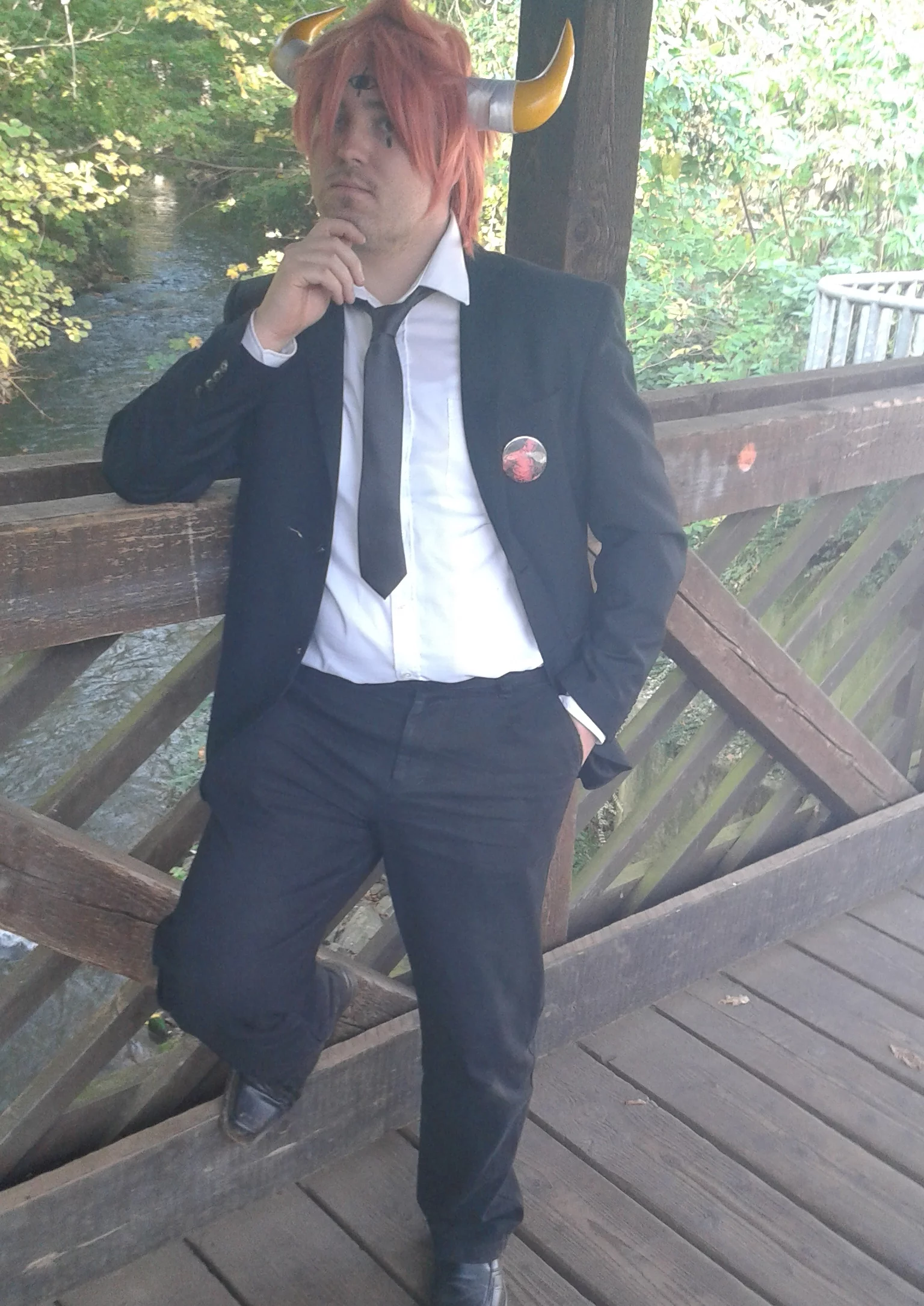 Cosplay-Cover: Tom Lucitor (Anzug)