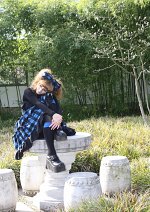 Cosplay-Cover: Blue Plaids in Heaven (Punk Lolita)