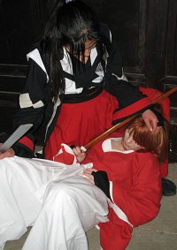 Cosplay-Cover: Rurouni Kenshin ( red version )