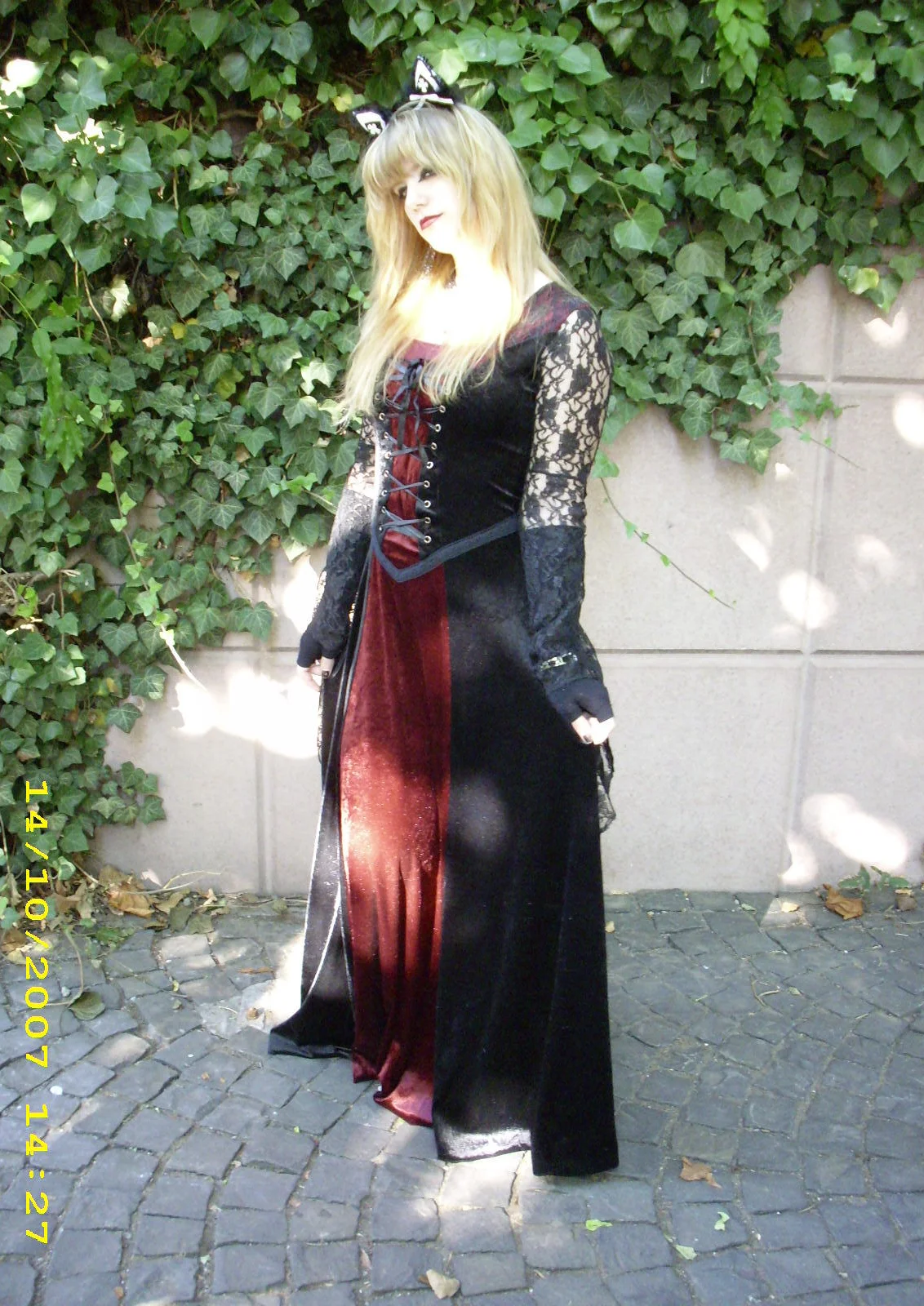 Cosplay-Cover: Gothic-Cat 2