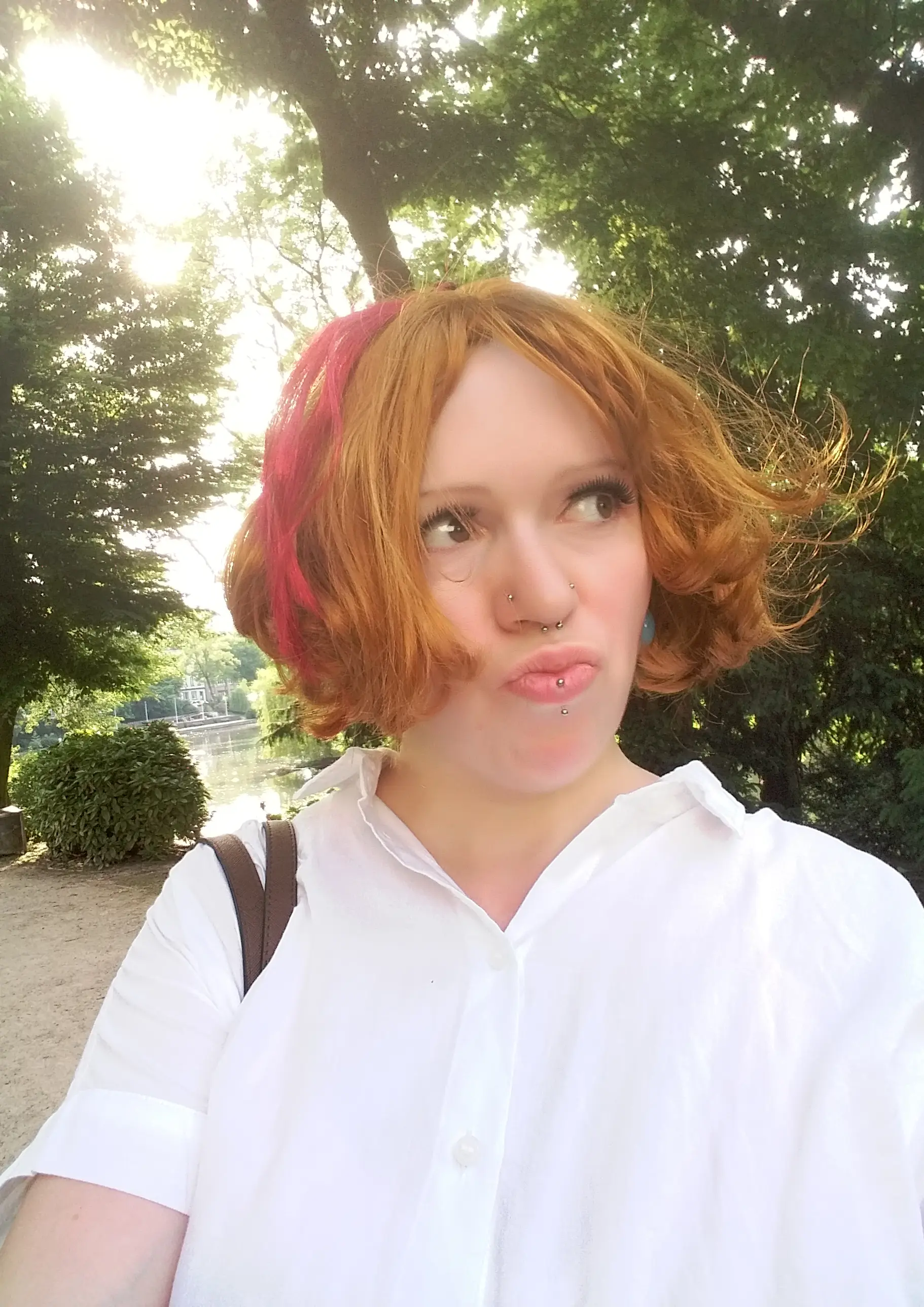 Cosplay-Cover: Ran Kotobuki Sommerschuluniform