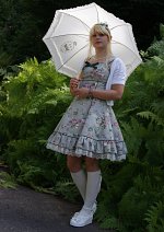 Cosplay-Cover: Green Rose Lolita