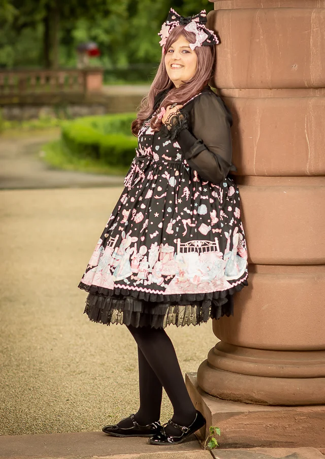 Cosplay-Cover: AP - Dreamy Dollhouse