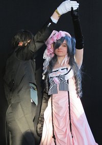 Cosplay-Cover: Ciel Phantomhive (Ballgown)