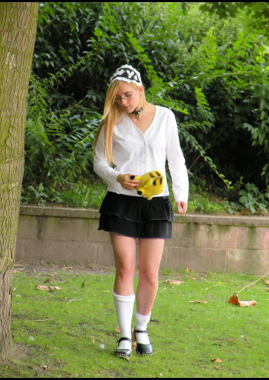 Cosplay-Cover: Peachflower, Maskottchen von Team Flop It!