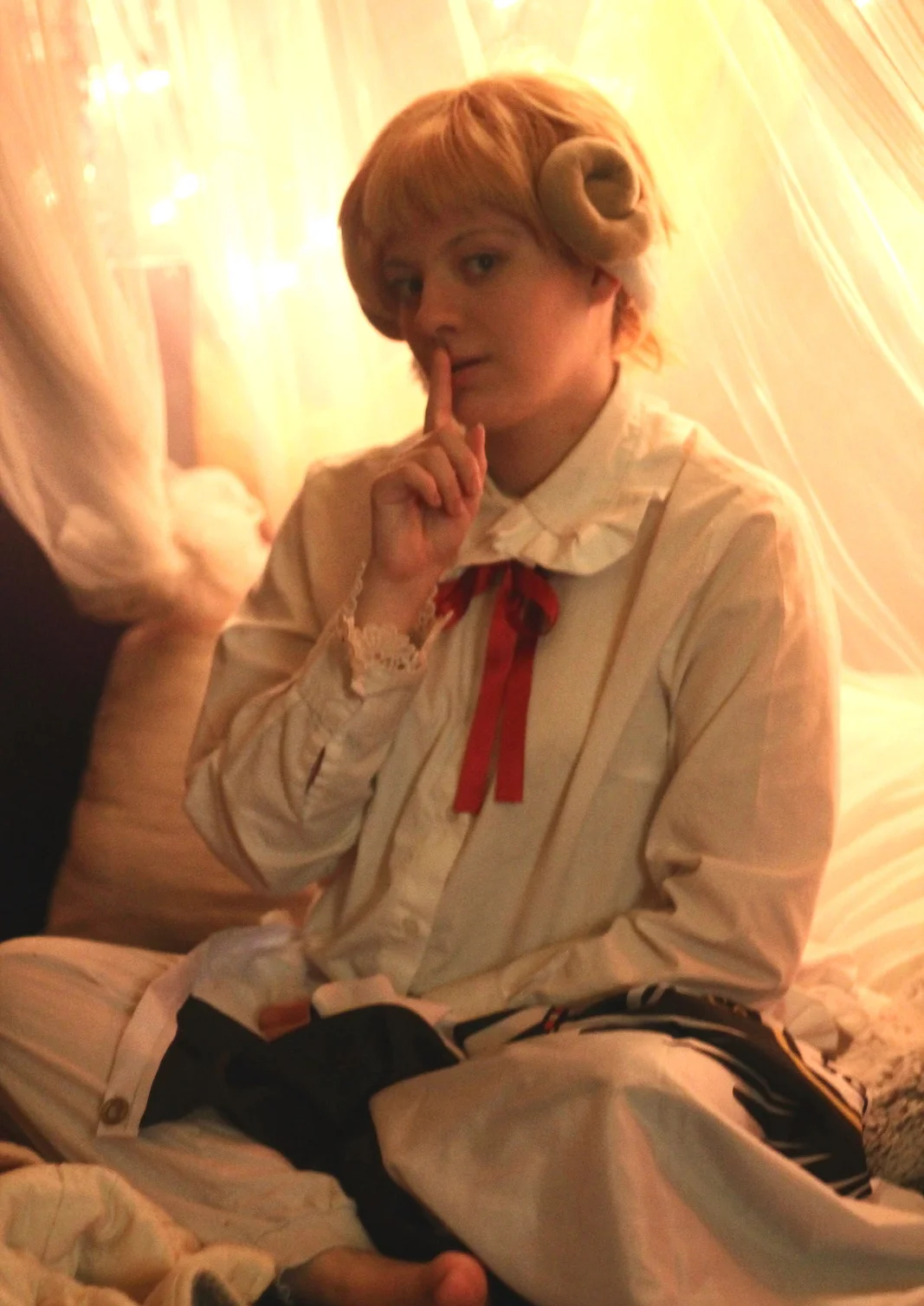 Cosplay-Cover: The Holy Roman Empire - hitsuji de oyasumi
