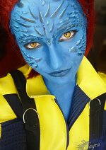 Cosplay-Cover: Mystique (First Class)