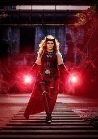 Cosplay-Cover: Scarlet Witch [ WandaVision ]