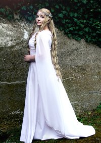 Cosplay-Cover: Lady Galadriel [ The Hobbit - White Council Dress]