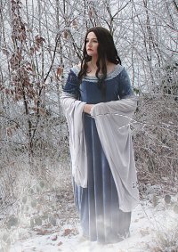 Cosplay-Cover: Arwen Undómiël [ The Lord of the Rings - Blue Dres