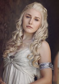 Cosplay-Cover: Daenerys Targaryen Wedding Dress