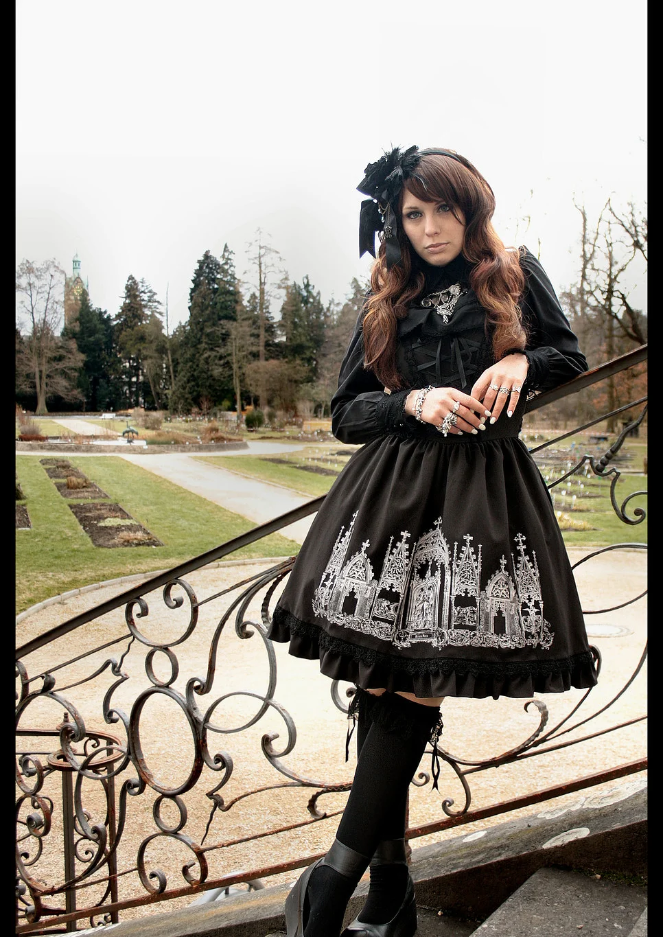 Cosplay-Cover: Moities Church Gate