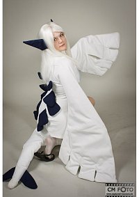 Cosplay-Cover: Lugia Gijinka