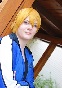 Cosplay-Cover: Kise Ryouta [Kaijou Jersey]