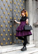 Cosplay-Cover: Punk Lolita (Violet Tartan)