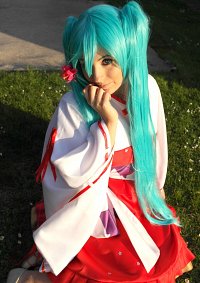 Cosplay-Cover: Miku Hatsune (KimonoTime)