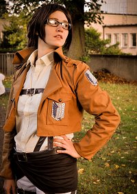 Cosplay-Cover: Hanji Zoe