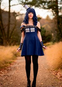 Cosplay-Cover: TARDIS