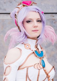 Cosplay-Cover: Cia (Guardian of Time Outfit)