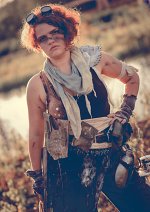 Cosplay-Cover: Mad Max Eigendesign