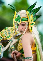 Cosplay-Cover: Folipurba (Leafeon-Valkyrie)