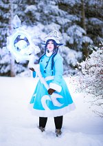 Cosplay-Cover: Winter Wonder Lulu