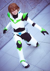 Cosplay-Cover: Pidge Gunderson (Paladin Suit)