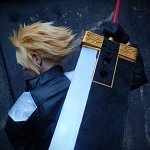 Cosplay: Cloud Strife (G-Bike)