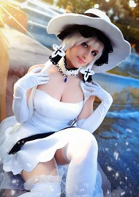 Cosplay-Cover: Illustrious - Azur Lane