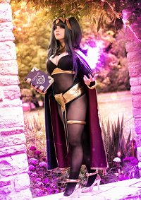 Cosplay-Cover: Tharja - Fire Emblem