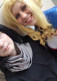 Cosplay-Cover: All Might (female)