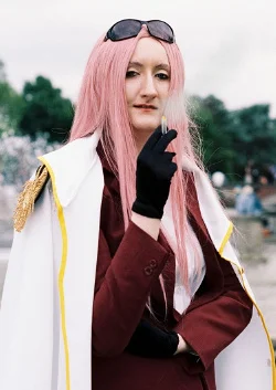Cosplay-Cover: Hina Blackcage