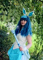 Cosplay-Cover: #471 - Shiny Glaziola / Glaceon