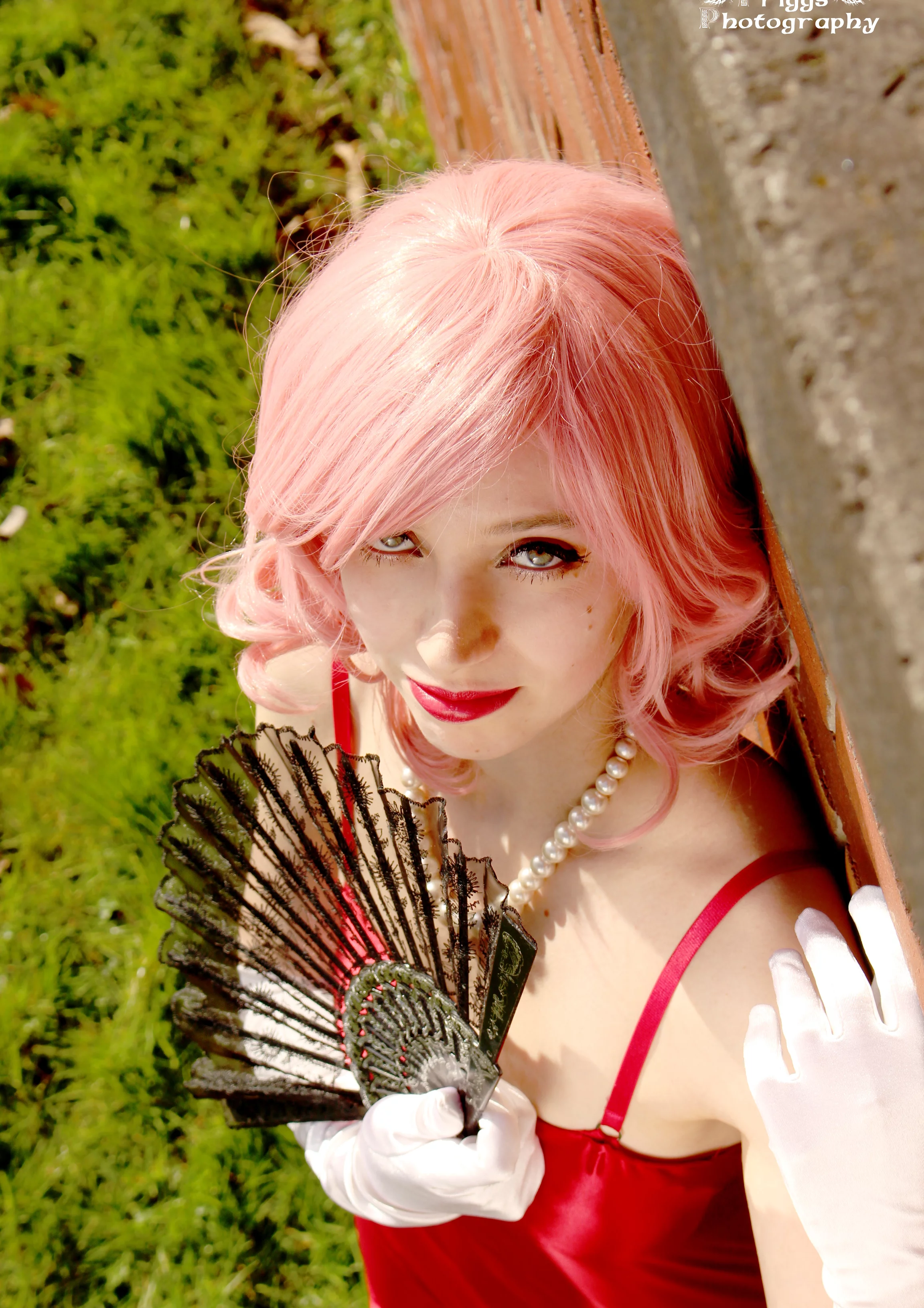 Cosplay-Cover: Karen Kasumi (Red Dress)