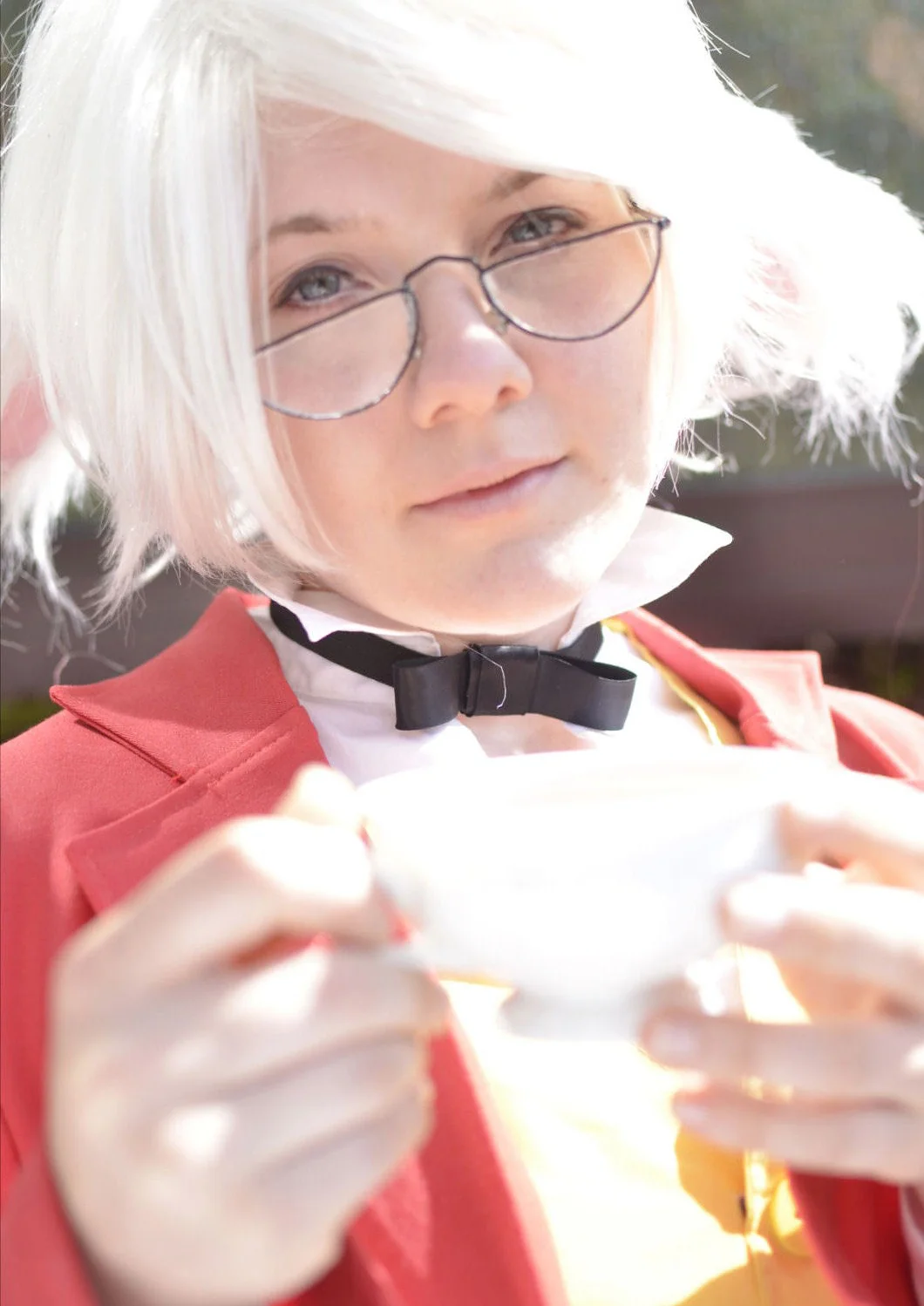 Cosplay-Cover: Das weiße Kaninchen