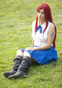 Cosplay-Cover: Erza Scarlet [Standard Outfit]