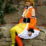 Cosplay: Momo Kisaragi (Idol Dress)