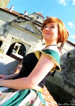 Cosplay-Cover: Anna von Arendelle (coronation dress)