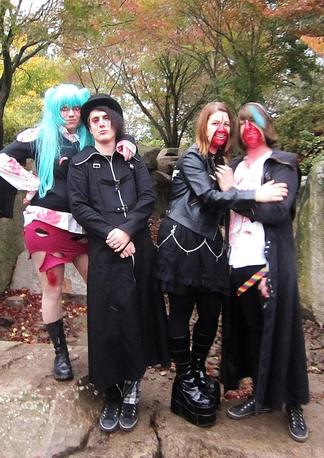 Cosplay-Cover: Hatsune Miku (rolling girl) Zombie
