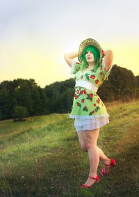 Cosplay-Cover: Gumi (Erdbeerkleid)