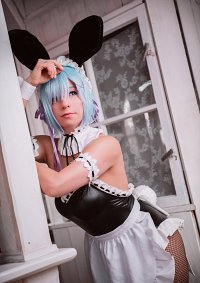 Cosplay-Cover: Rem ~ Bunny Girl Maid ✔