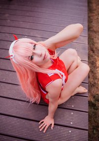 Cosplay-Cover: Zero Two (Badeanzug) ✔